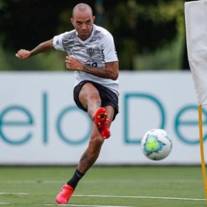 北美世界杯-前鲁能外援塔神重返亚洲踢球？ 或加盟日本球队